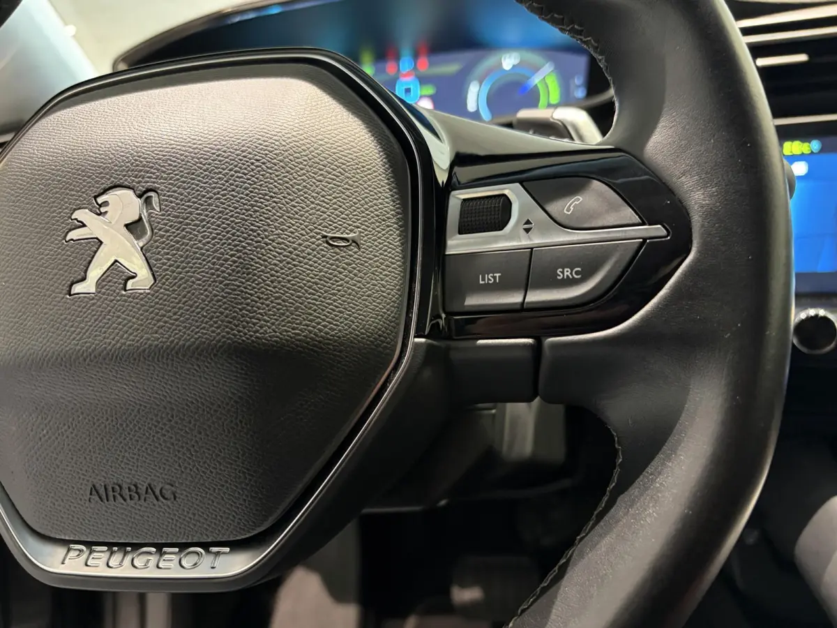 1.6 HYbrid Allure | Adaptive Cruise | Navigatie | Camera | Parkeersensoren | Carplay |