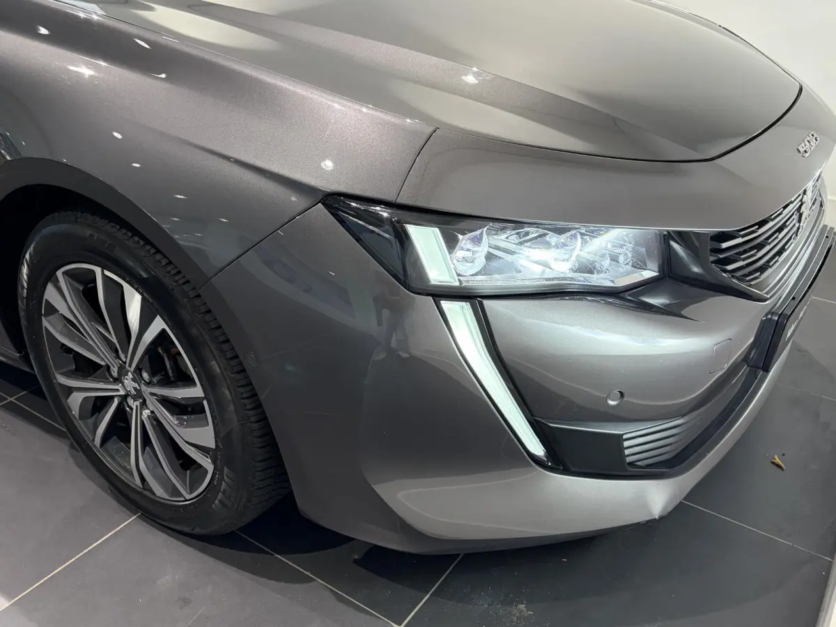 1.6 HYbrid Allure | Adaptive Cruise | Navigatie | Camera | Parkeersensoren | Carplay |