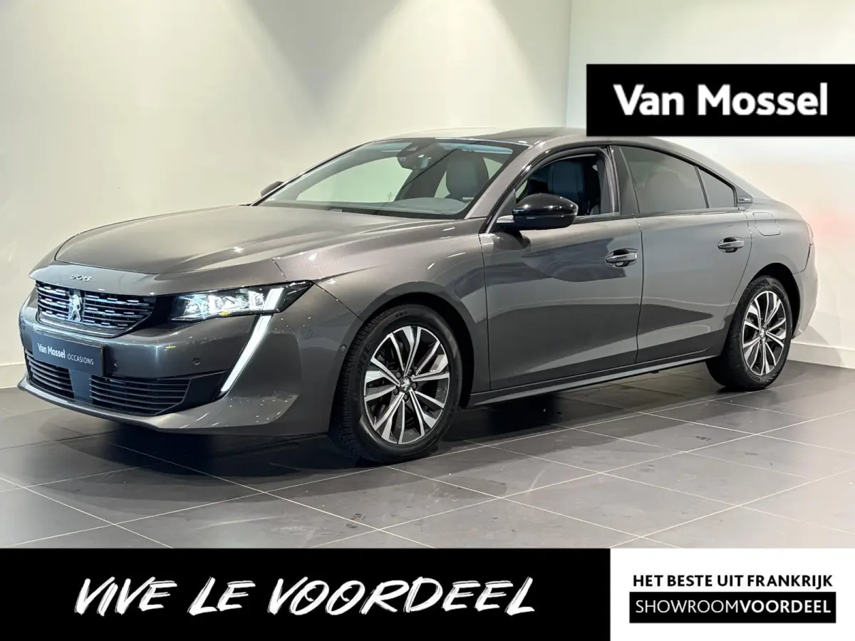 1.6 HYbrid Allure | Adaptive Cruise | Navigatie | Camera | Parkeersensoren | Carplay |