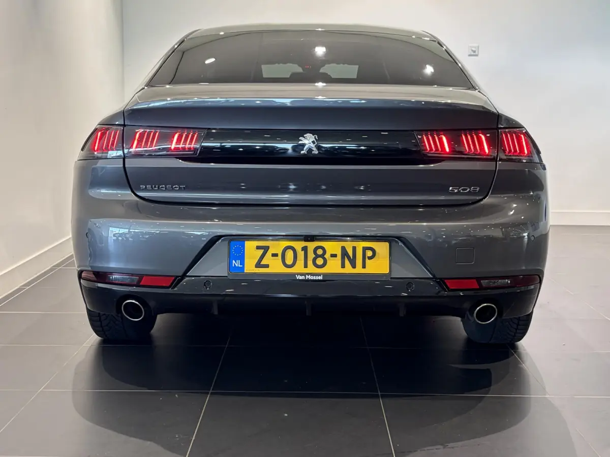 1.6 HYbrid Allure | Adaptive Cruise | Navigatie | Camera | Parkeersensoren | Carplay |