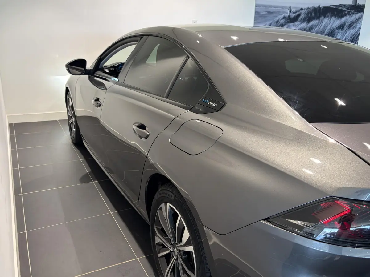 1.6 HYbrid Allure | Adaptive Cruise | Navigatie | Camera | Parkeersensoren | Carplay |