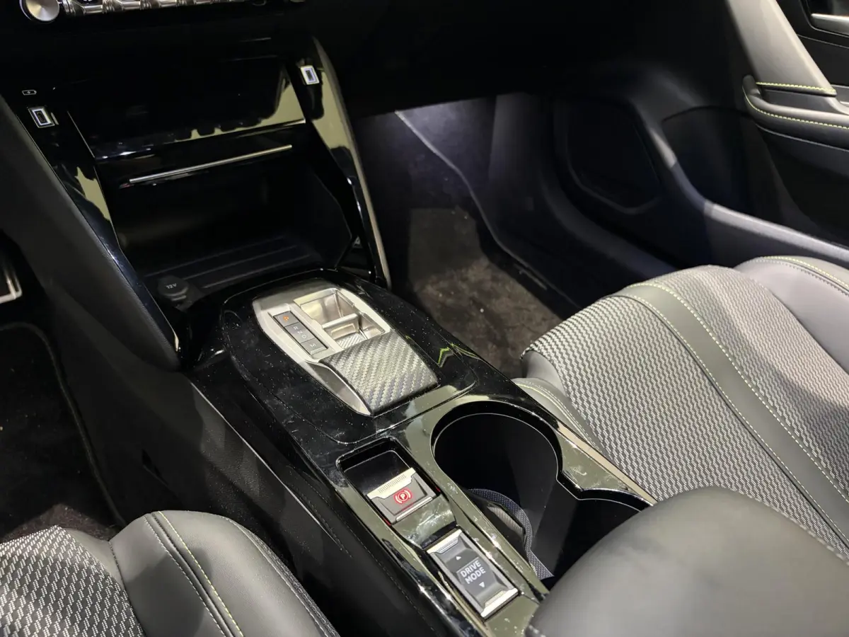 1.2 Hybrid 145 e-DCS6 GT NAVIGATIE - 360 GRADEN CAMERA - WEINIG KILOMETERS!