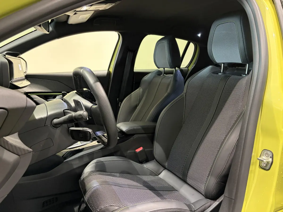 1.2 Hybrid 145 e-DCS6 GT NAVIGATIE - 360 GRADEN CAMERA - WEINIG KILOMETERS!