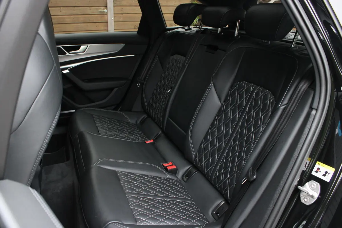 55 TFSI e quattro S Competition S6 Style RS Zetels