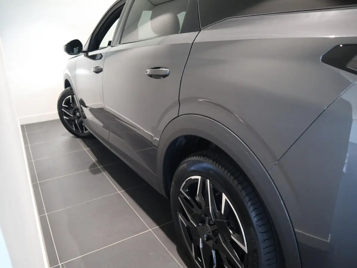 Hybrid 145 Allure 7 ZITS - WEINIG KILOMETERS - AUTOMAAT