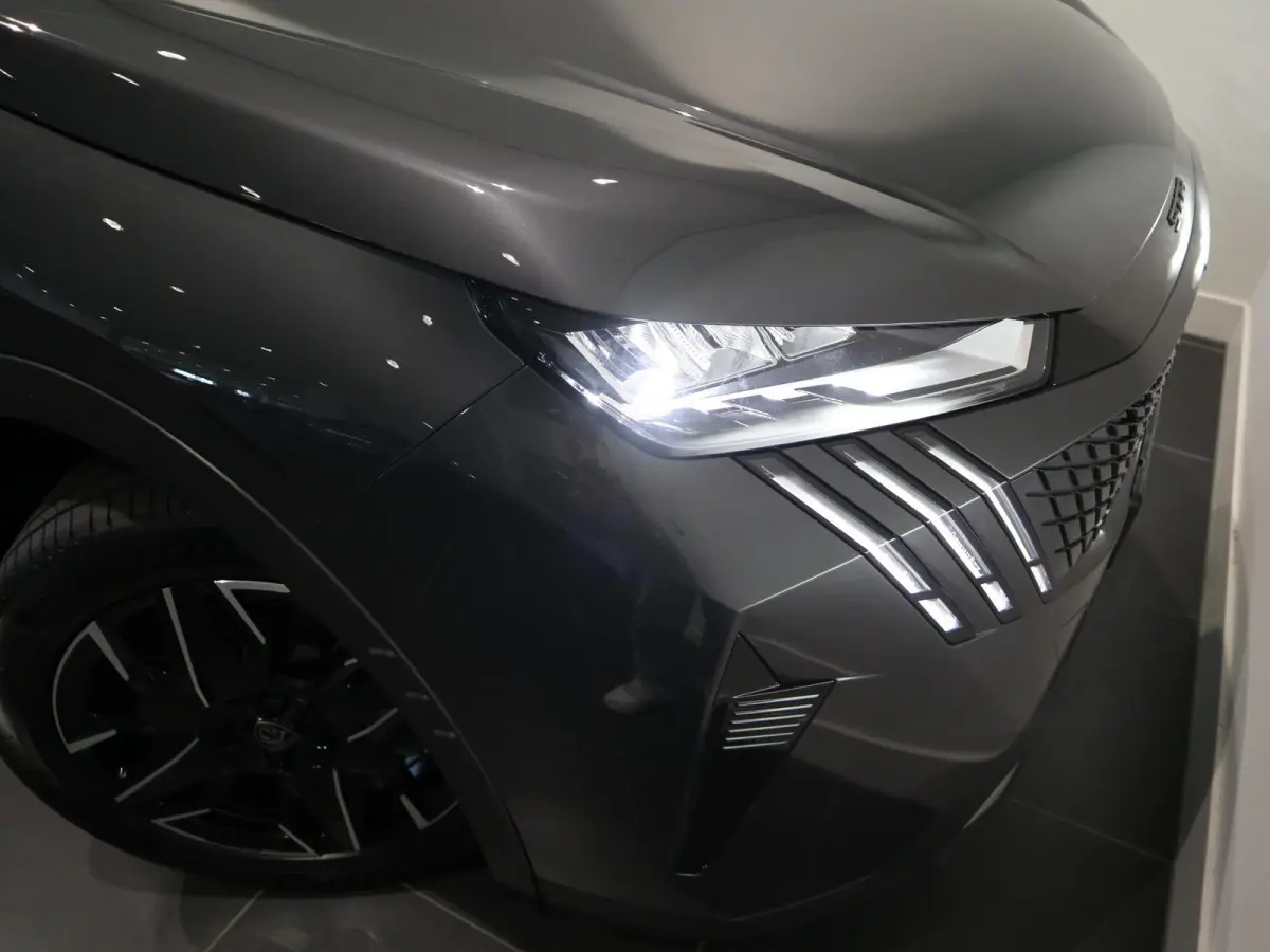 Hybrid 145 Allure 7 ZITS - WEINIG KILOMETERS - AUTOMAAT