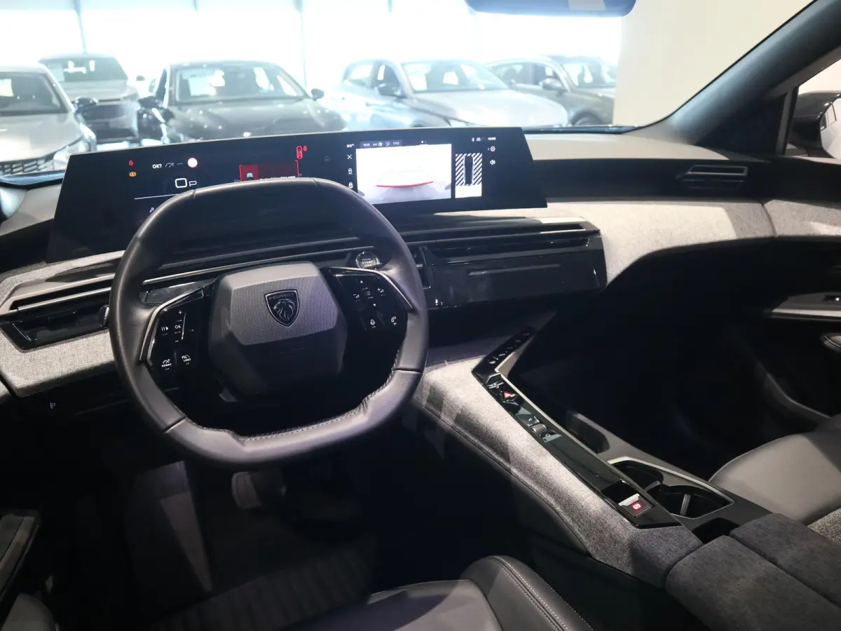 Hybrid 145 Allure 7 ZITS - WEINIG KILOMETERS - AUTOMAAT