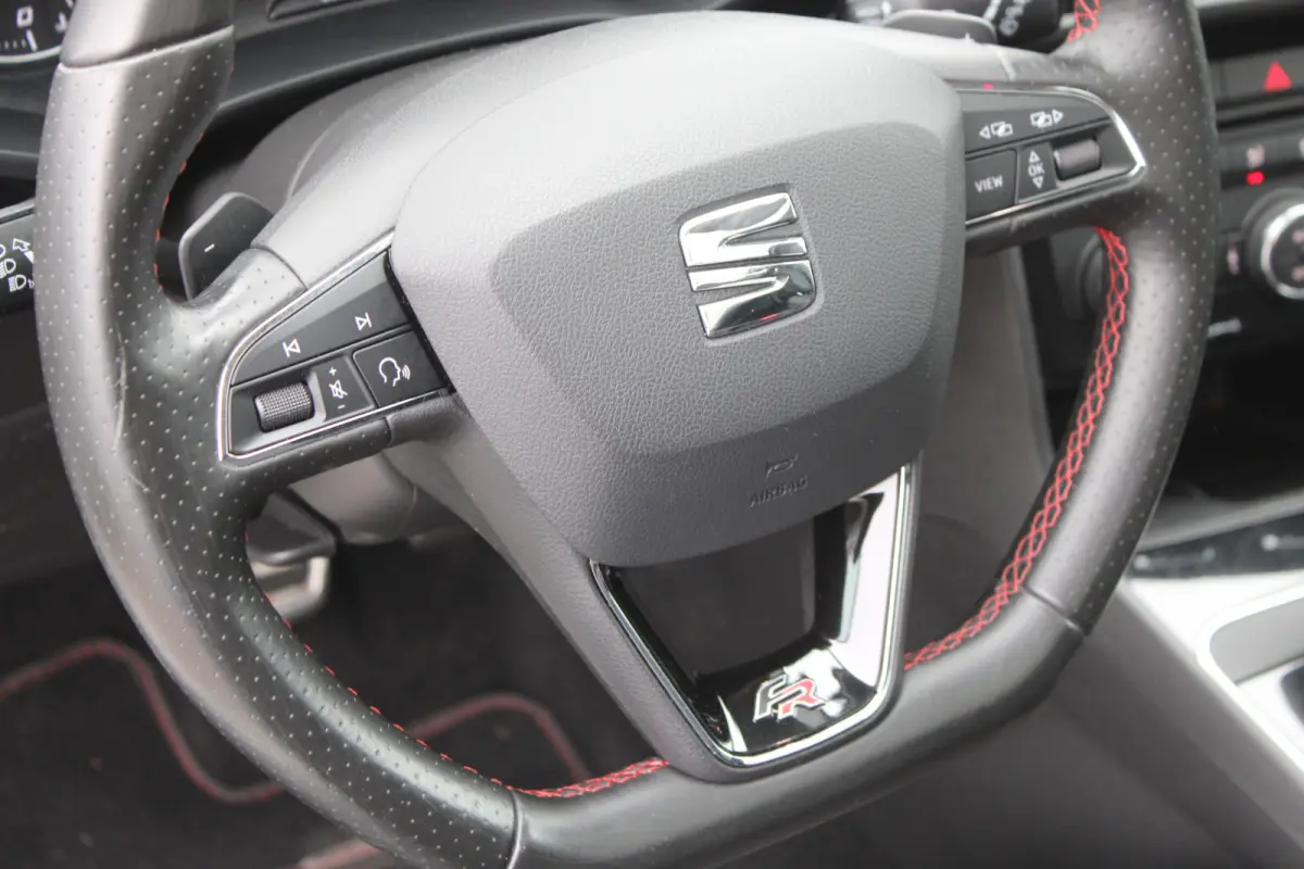 1.5 TSI FR Business Intense PANORAMADAK ACC