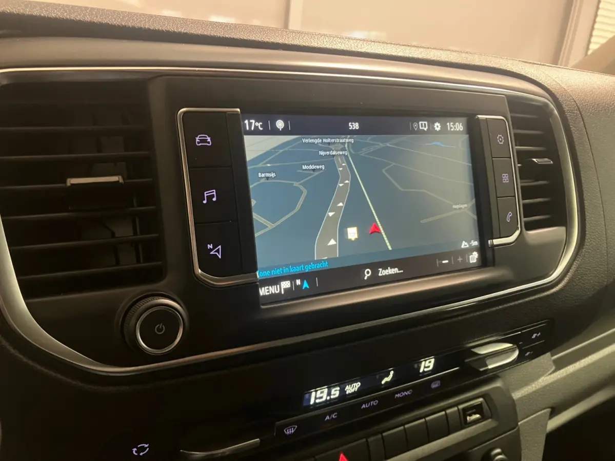 2.0 CDTI 177 PK !! | L3H1 Innovation AUTOMAAT | NAVI | CRUISE| CAR PLAY |