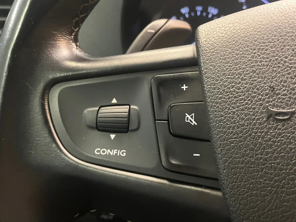 2.0 CDTI 177 PK !! | L3H1 Innovation AUTOMAAT | NAVI | CRUISE| CAR PLAY |
