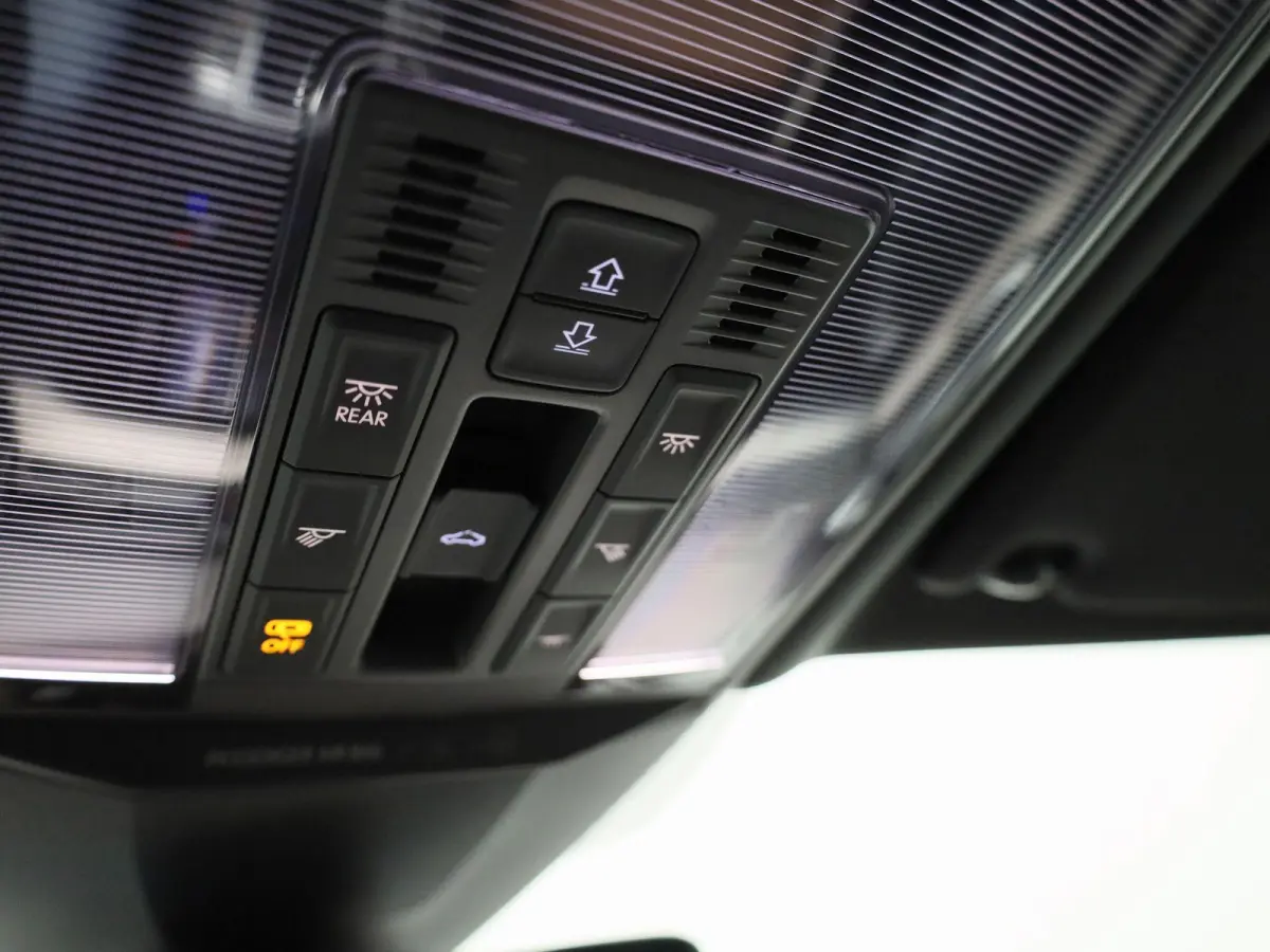 1.5 TSI OPF DSG7 Elegance Business | PANORAMADAK | 360 CAMERA | STOELVERWARMING | STOELVERWARMING ACHTER | STUURWIELVERWARMING | ELEKTRISCHE KOFFERKLEP | IQ LIGHTS | LEDEREN BEKLEDING | APPL