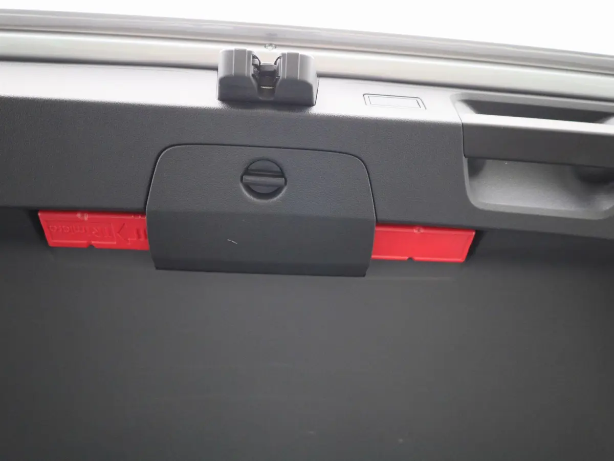 1.5 TSI OPF DSG7 Elegance Business | PANORAMADAK | 360 CAMERA | STOELVERWARMING | STOELVERWARMING ACHTER | STUURWIELVERWARMING | ELEKTRISCHE KOFFERKLEP | IQ LIGHTS | LEDEREN BEKLEDING | APPL