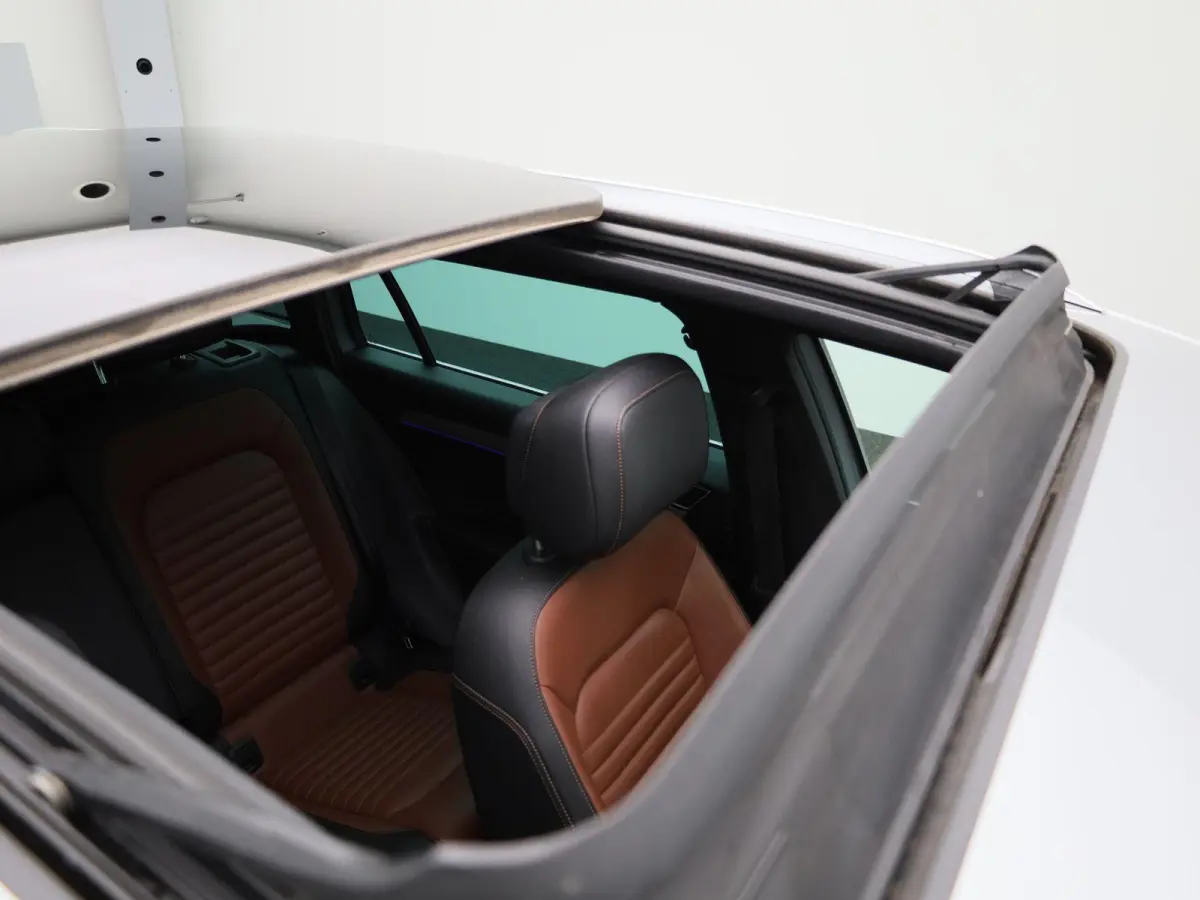 1.5 TSI OPF DSG7 Elegance Business | PANORAMADAK | 360 CAMERA | STOELVERWARMING | STOELVERWARMING ACHTER | STUURWIELVERWARMING | ELEKTRISCHE KOFFERKLEP | IQ LIGHTS | LEDEREN BEKLEDING | APPL