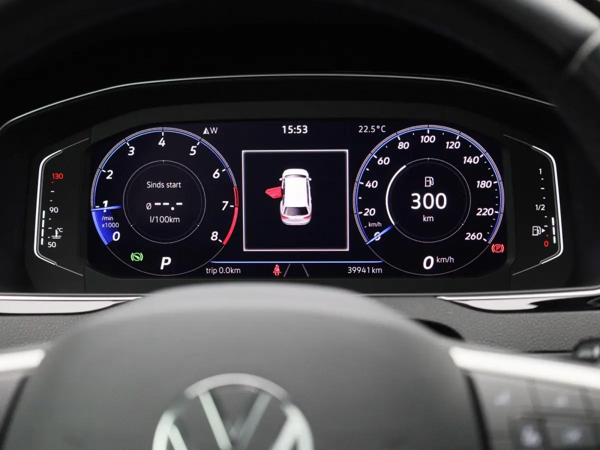1.5 TSI OPF DSG7 Elegance Business | PANORAMADAK | 360 CAMERA | STOELVERWARMING | STOELVERWARMING ACHTER | STUURWIELVERWARMING | ELEKTRISCHE KOFFERKLEP | IQ LIGHTS | LEDEREN BEKLEDING | APPL