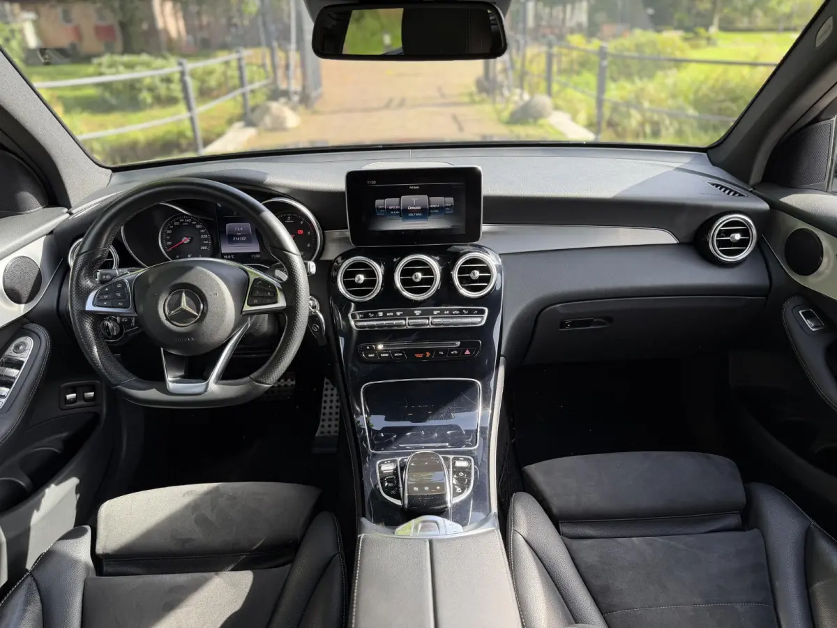 220 d 4MATIC Prestige | Trekhaak | Luchtvering | 360 |