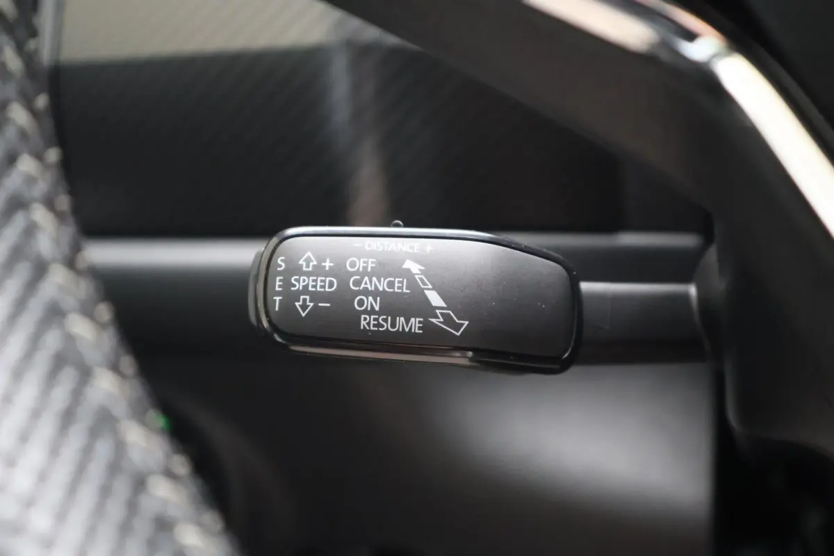 1.5 TSI 150pk DSG Sportline Business 7p. | Trekhaak | Camera | Navigatie | Elektr. Achterklep