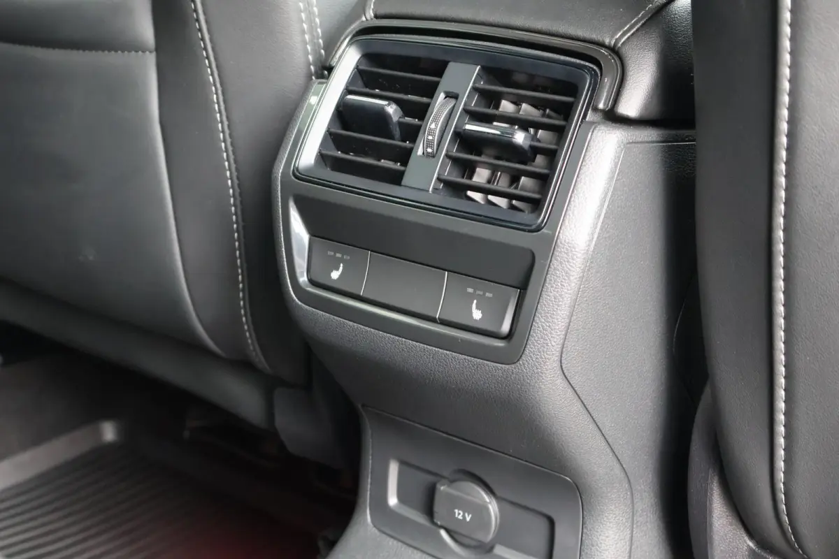 1.5 TSI 150pk DSG Sportline Business 7p. | Trekhaak | Camera | Navigatie | Elektr. Achterklep