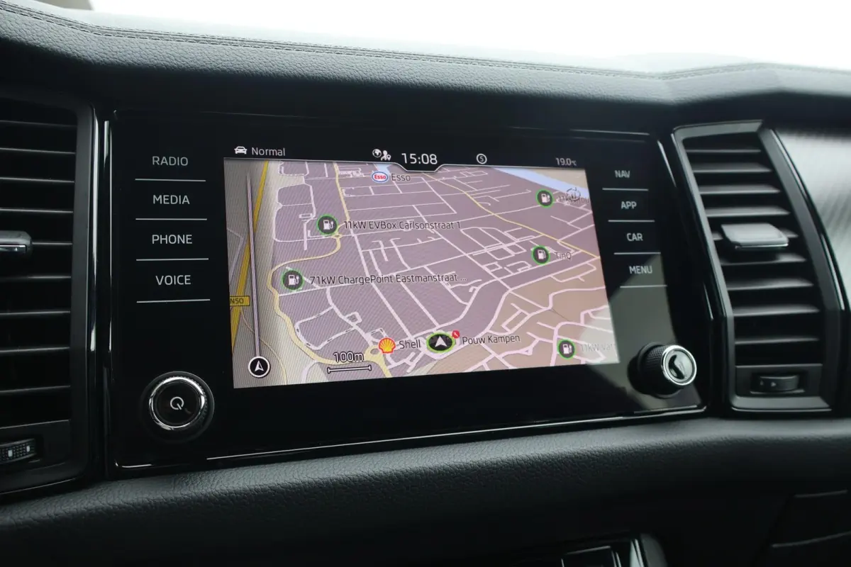 1.5 TSI 150pk DSG Sportline Business 7p. | Trekhaak | Camera | Navigatie | Elektr. Achterklep