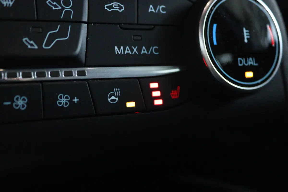 2.5 PHEV ST-Line | Achterspoiler | Achteruitrijcamera | Apple Carplay/Android Auto|telefoonintegratie premium