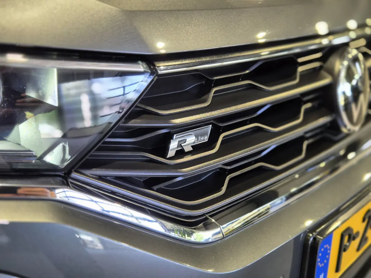 1.5 TSI Sport Business R Panorama | Camera | LED | Trekhaak | Zeer nette auto