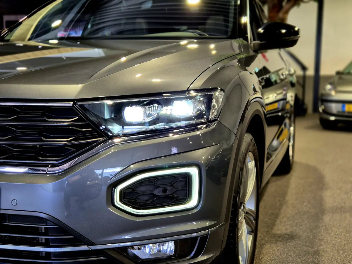 1.5 TSI Sport Business R Panorama | Camera | LED | Trekhaak | Zeer nette auto
