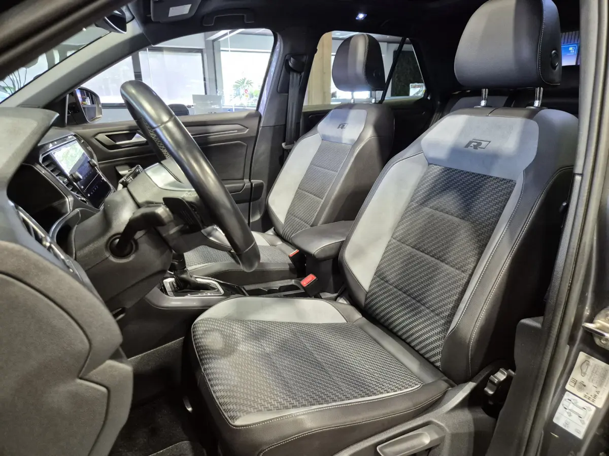 1.5 TSI Sport Business R Panorama | Camera | LED | Trekhaak | Zeer nette auto