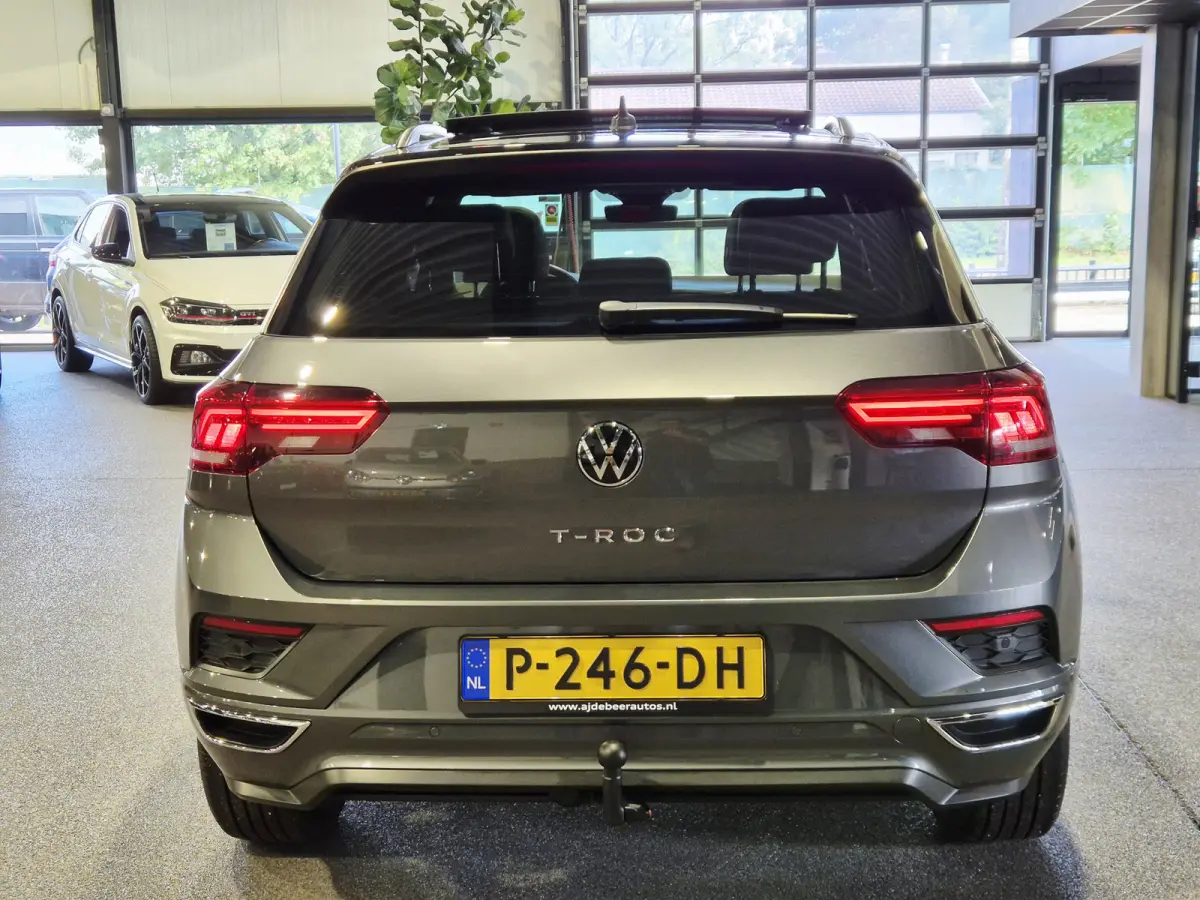 1.5 TSI Sport Business R Panorama | Camera | LED | Trekhaak | Zeer nette auto