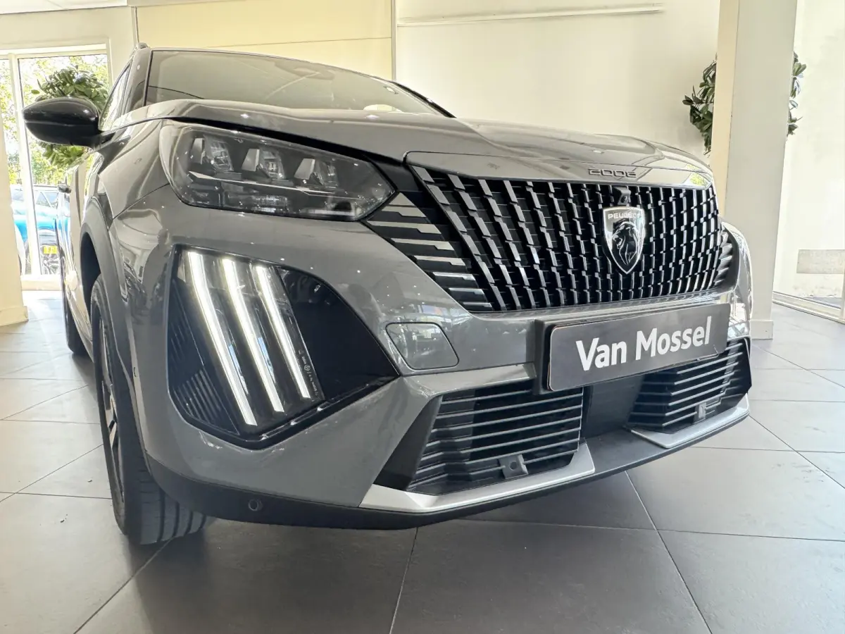 1.2 Hybrid 145 GT | 360 Camera | Apple Carplay & Android Auto