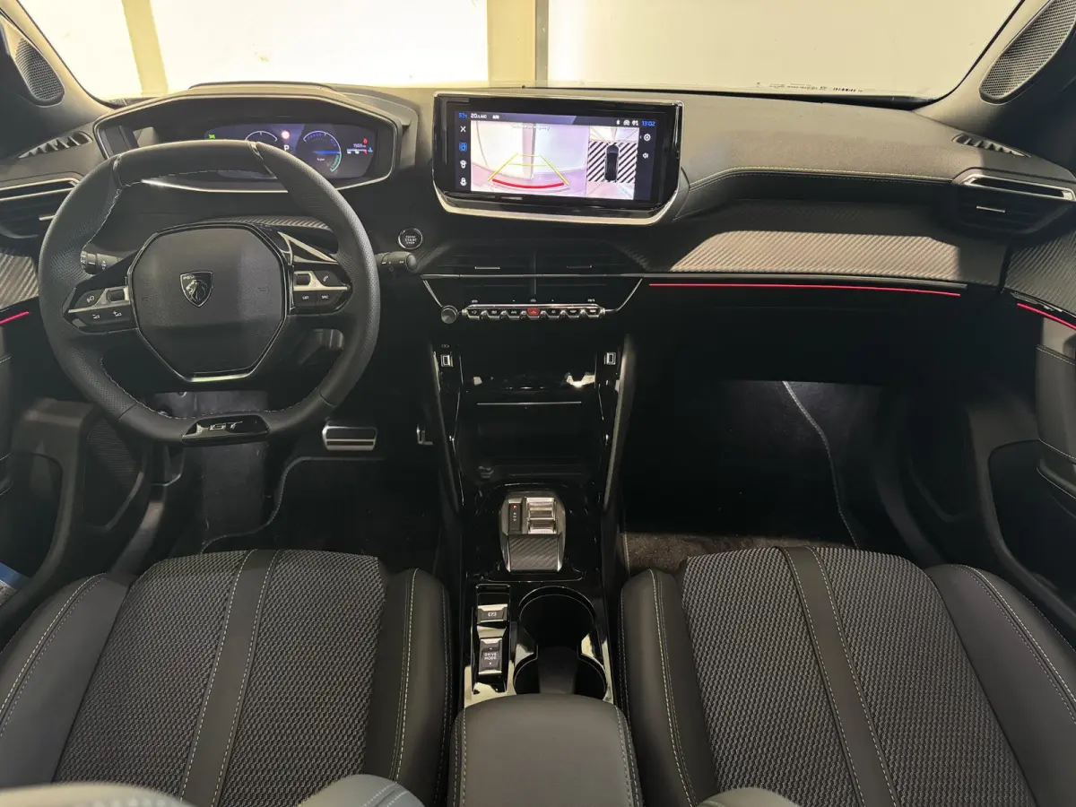 1.2 Hybrid 145 GT | 360 Camera | Apple Carplay & Android Auto