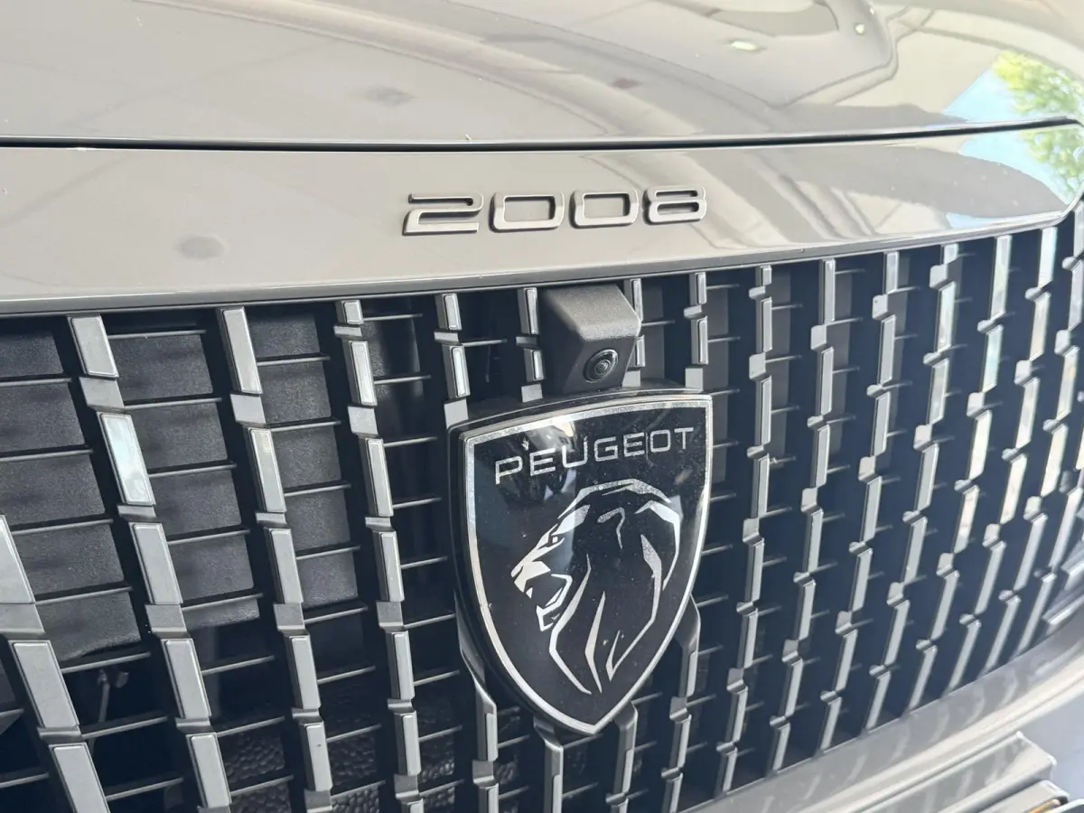 1.2 Hybrid 145 GT | 360 Camera | Apple Carplay & Android Auto