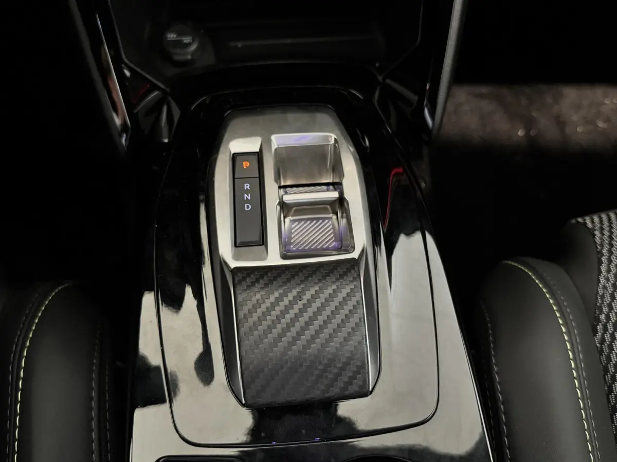 1.2 Hybrid 145 GT | 360 Camera | Apple Carplay & Android Auto