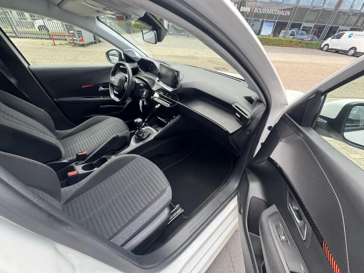 1.2 PureTech Blue Lease Active