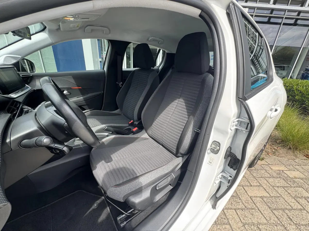 1.2 PureTech Blue Lease Active
