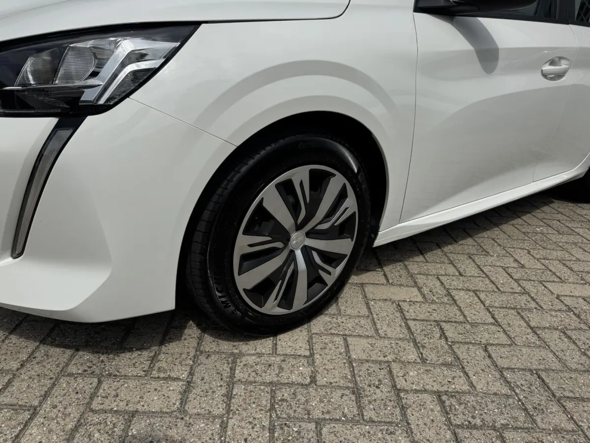 1.2 PureTech Active Pack