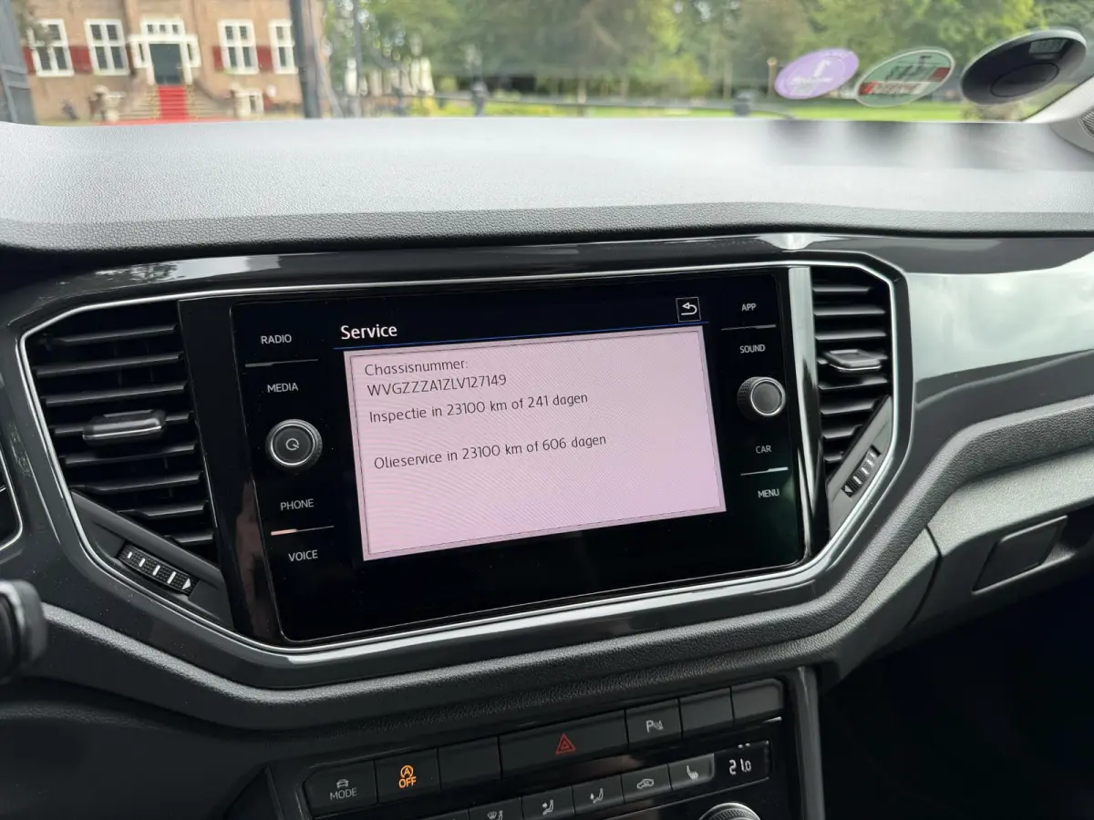 1.5 TSI Sport | Camera | Keyless | Viritual Dash | Adaptive | DSG |