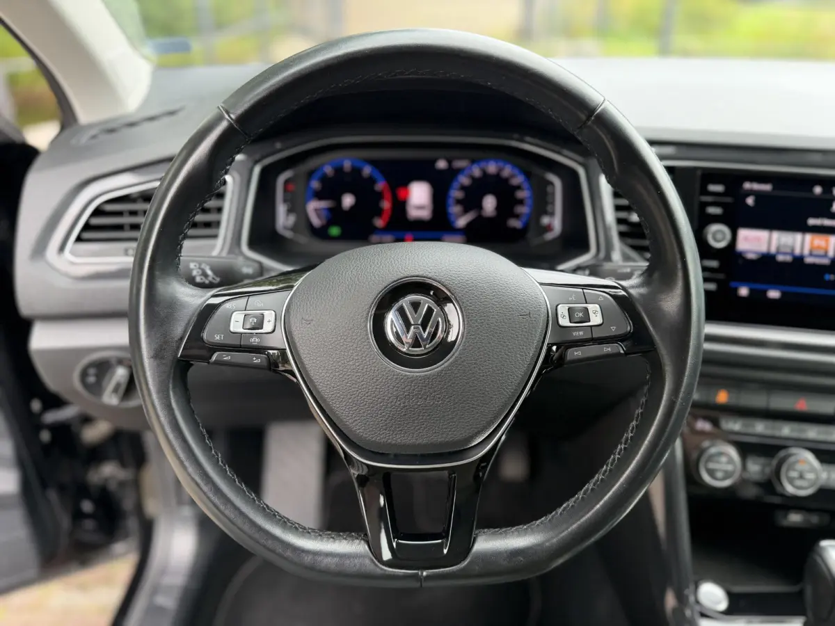 1.5 TSI Sport | Camera | Keyless | Viritual Dash | Adaptive | DSG |
