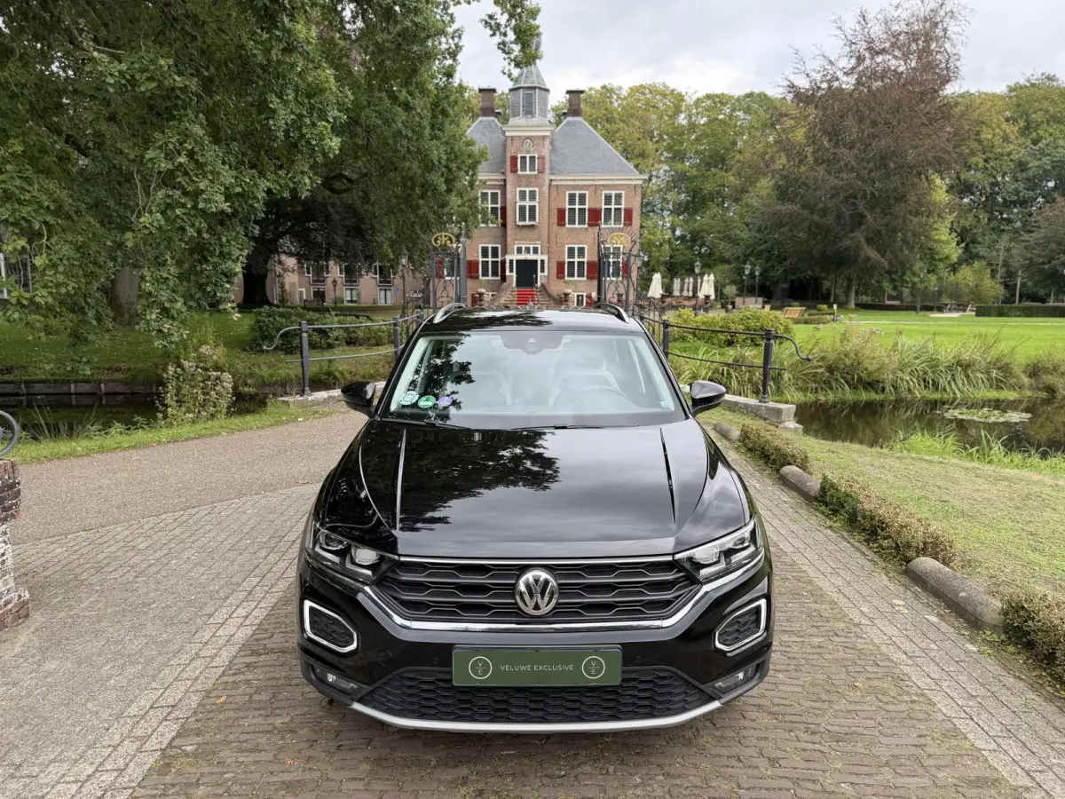 1.5 TSI Sport | Camera | Keyless | Viritual Dash | Adaptive | DSG |