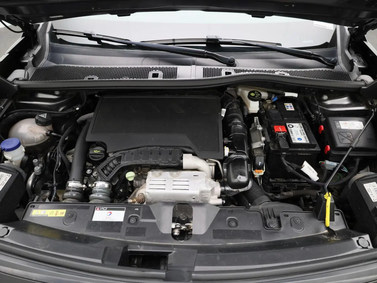 1.2 PureTech Active Pack