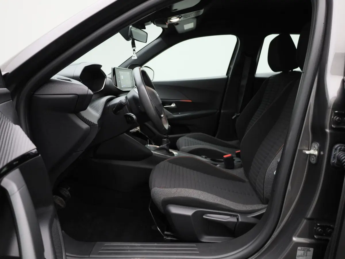 1.2 PureTech Active Pack