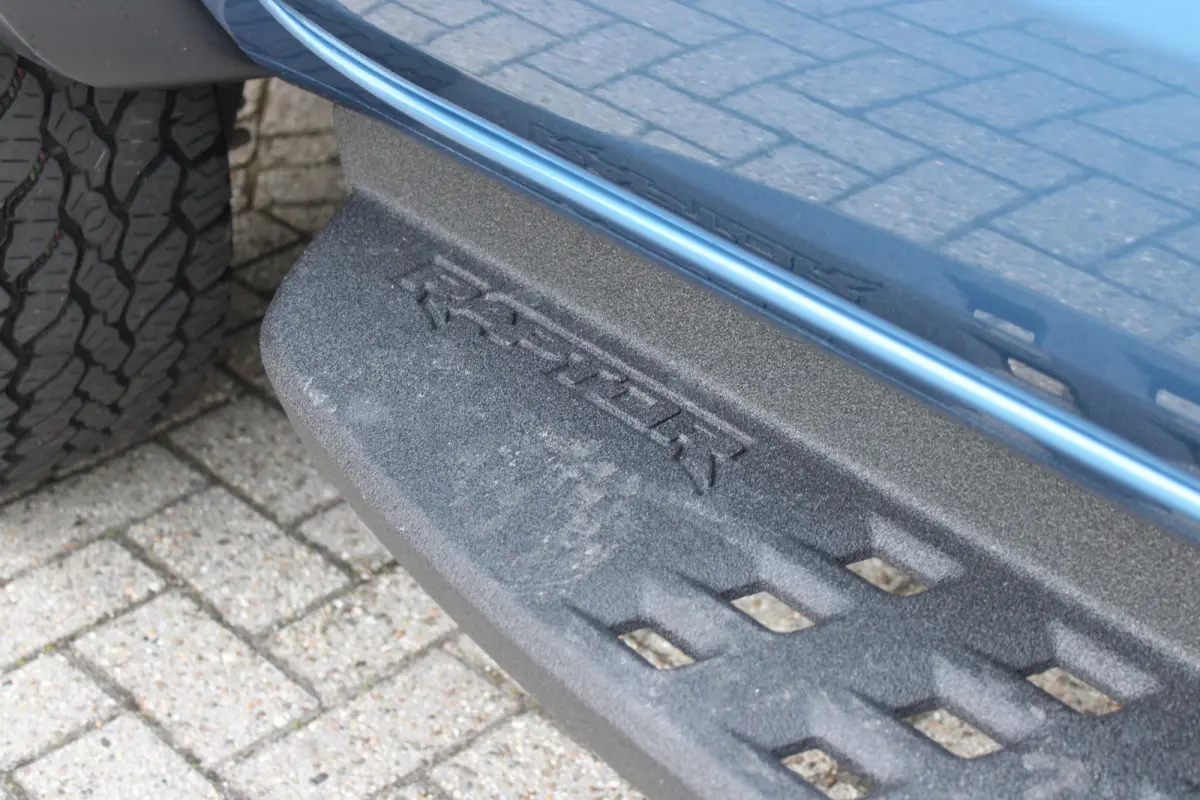 RAPTOR 2.0 214PK AUTOMAAT | 2500KG TREKGEWICHT | TREKHAAK | "DYNO GREY" LICHTMETALEN VELGEN | 8-WEG ELEKTRISCH VERSTELBARE VOORSTOELEN | ALL TERRAIN BANDEN | FORD PERFORMANCE OPHANGING | ZWA