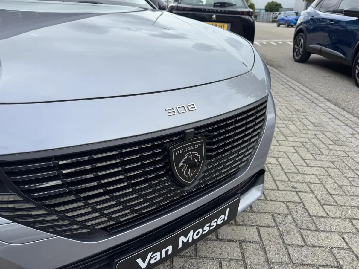 1.6 Plug-in Hybrid 180 Allure