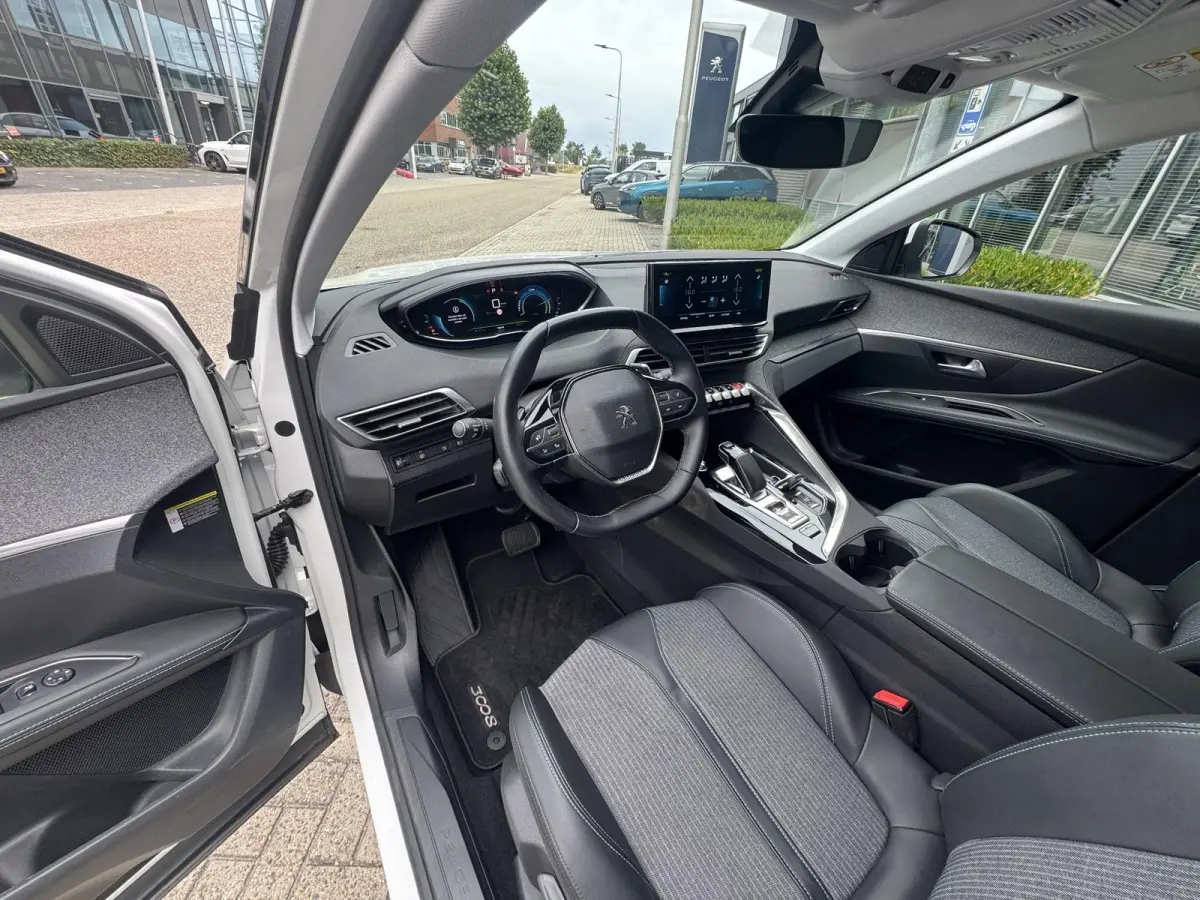 1.6 HYbrid4 300 Blue Lease Allure
