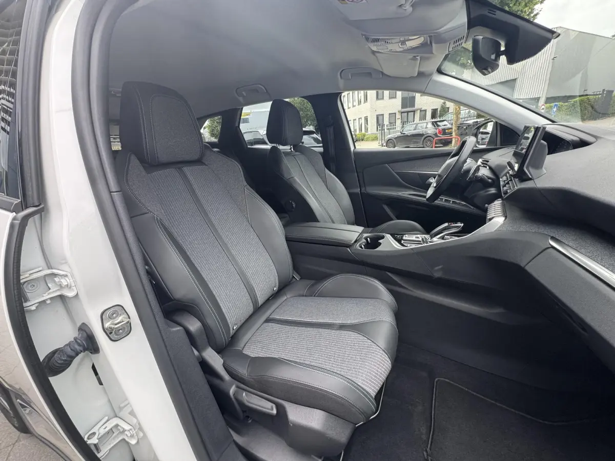 1.6 HYbrid4 300 Blue Lease Allure