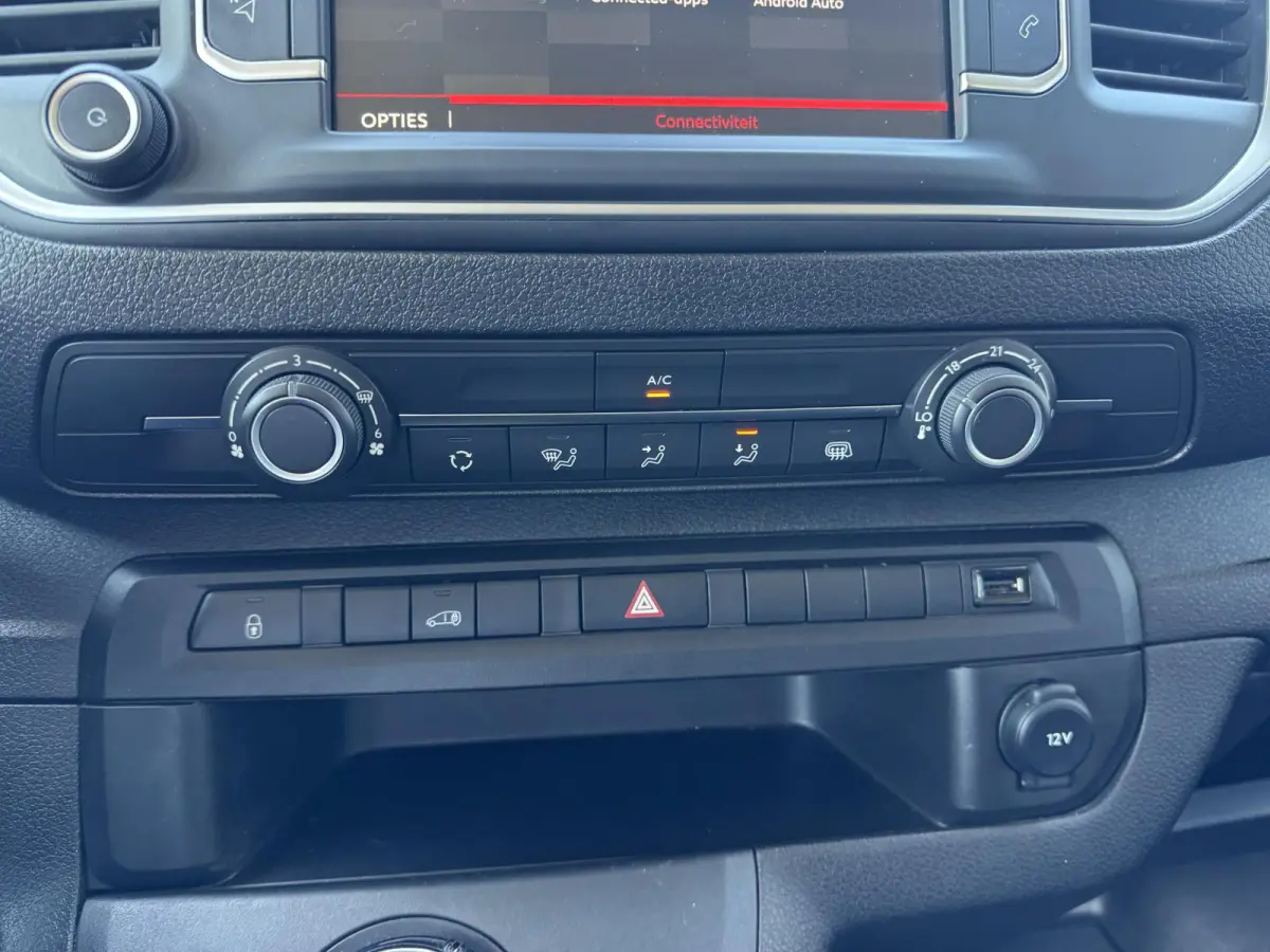 2.0 BlueHDI 145 L3 l Dubbel Cabine l Automaat l Camera l Trekhaak