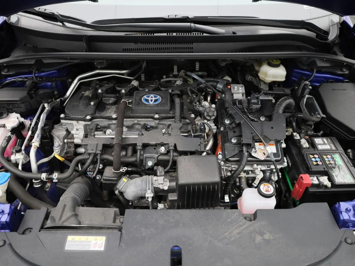 Hybrid 140 Active | ACHTERUITRIJCAMERA | NAVIGATIE | CLIMATE CONTROL | STOELVERWARMING |