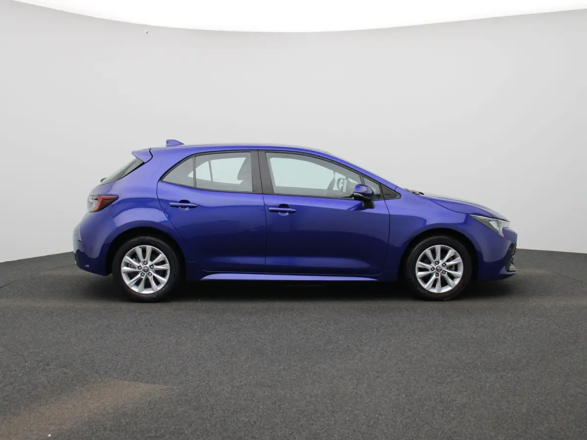 Hybrid 140 Active | ACHTERUITRIJCAMERA | NAVIGATIE | CLIMATE CONTROL | STOELVERWARMING |