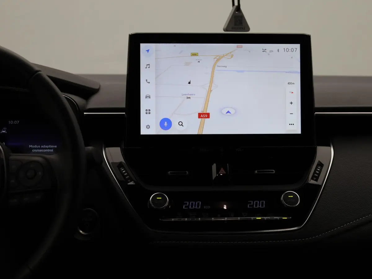Hybrid 140 Active | ACHTERUITRIJCAMERA | NAVIGATIE | CLIMATE CONTROL | STOELVERWARMING |