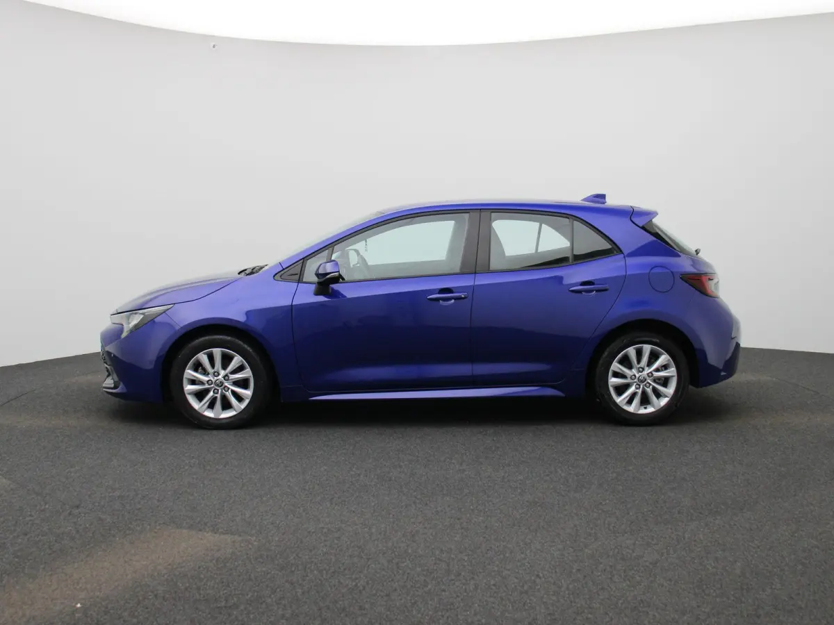 Hybrid 140 Active | ACHTERUITRIJCAMERA | NAVIGATIE | CLIMATE CONTROL | STOELVERWARMING |