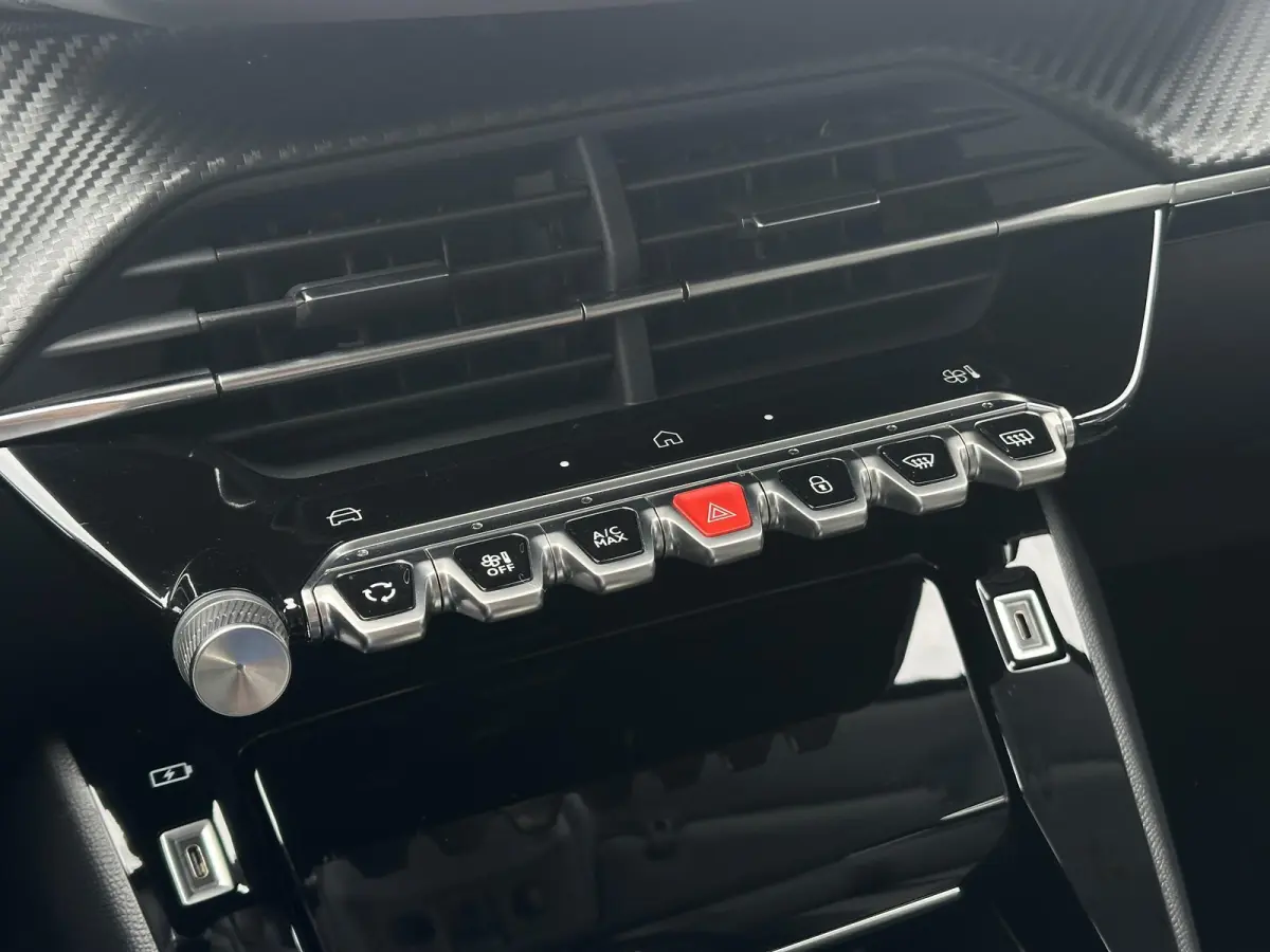 EV Allure 51 kWh l Pack Vision l Lage kilometerstand
