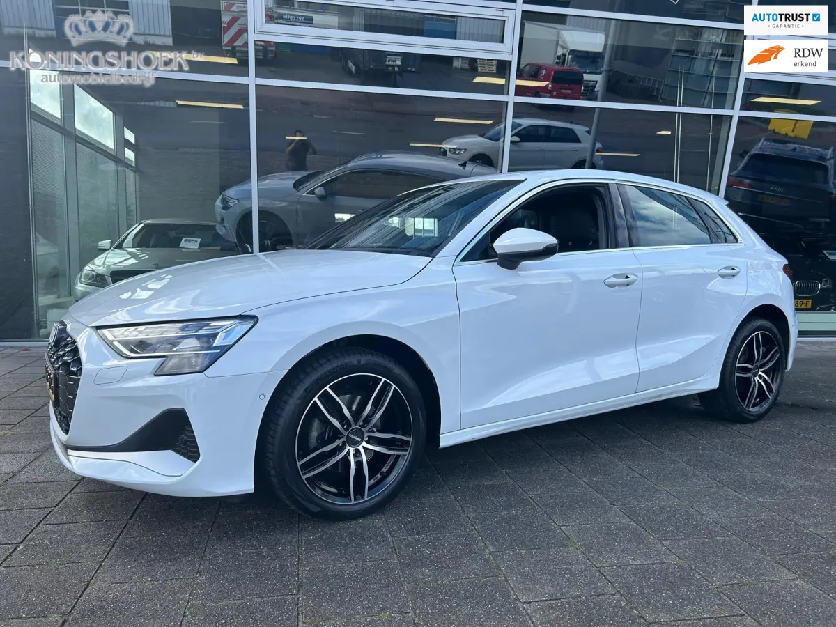 30 TFSI Advanced edition Facelift model! fabrgarantie 2028-02